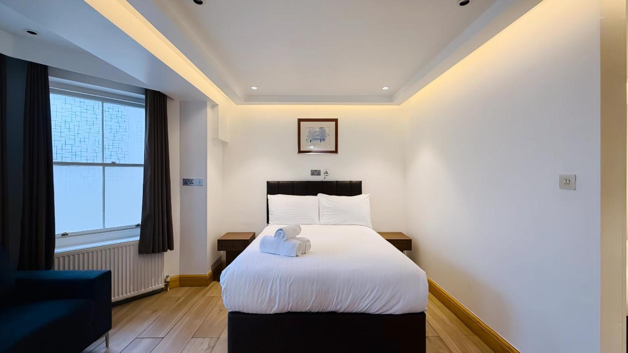 Osborne Aparthotel Eastbourne Exteriör bild