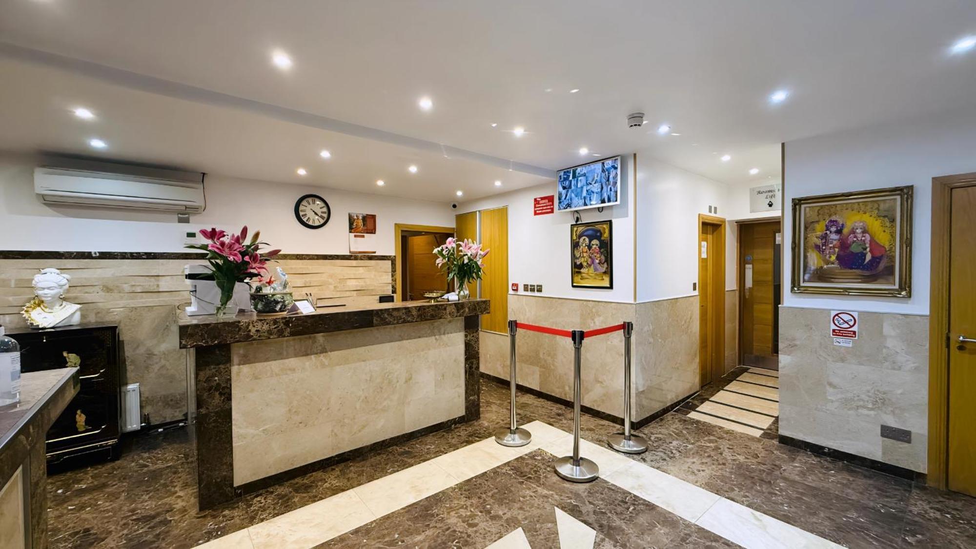 Osborne Aparthotel Eastbourne Exteriör bild