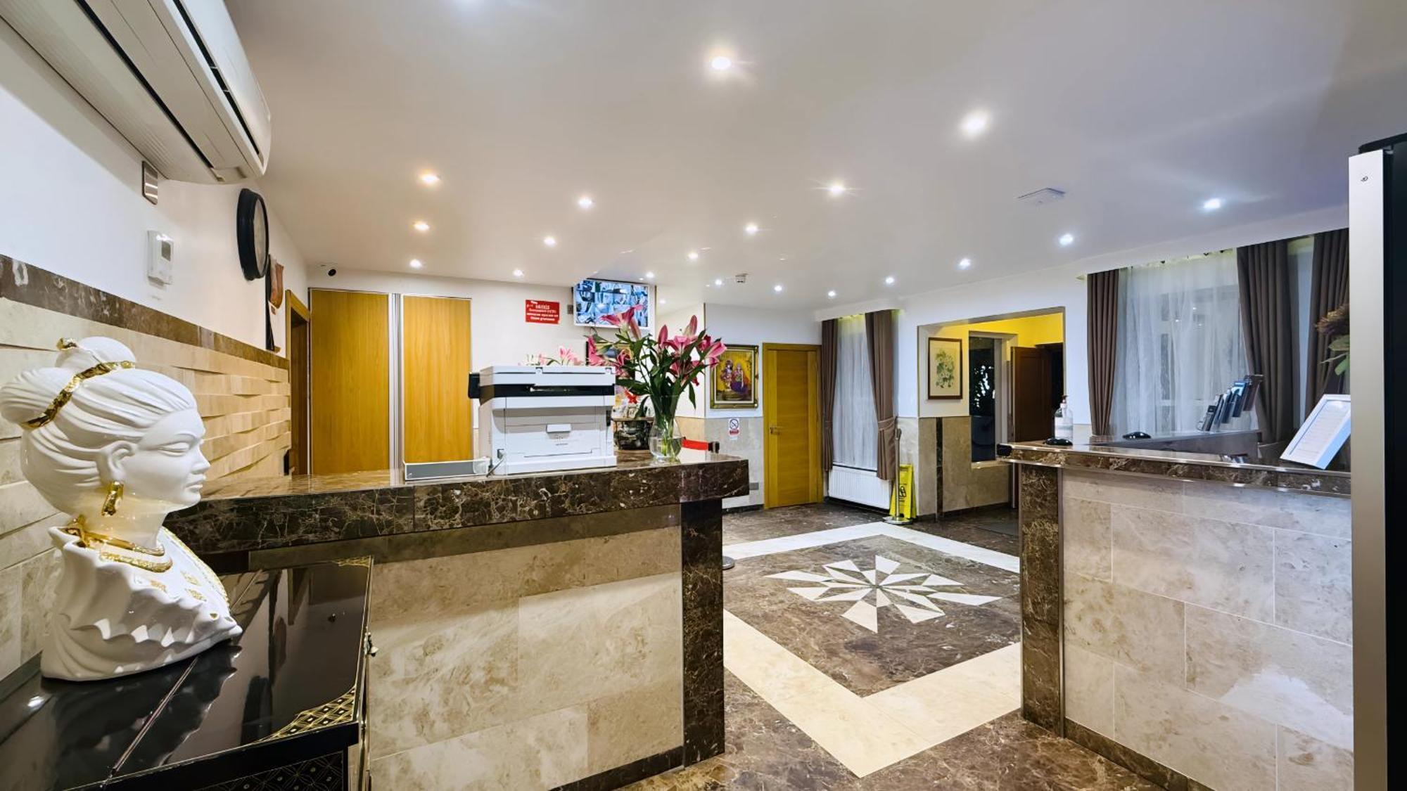 Osborne Aparthotel Eastbourne Exteriör bild