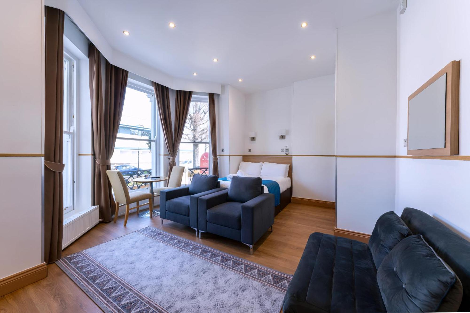 Osborne Aparthotel Eastbourne Exteriör bild